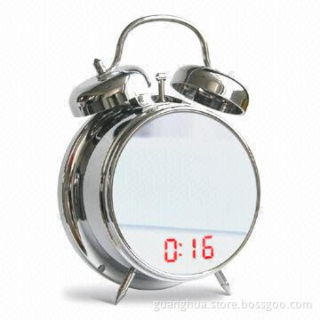 Mirror Table Alarm Clock with Power-saving Control and Vibration Mode, Powered by 3 x AAA Batteries